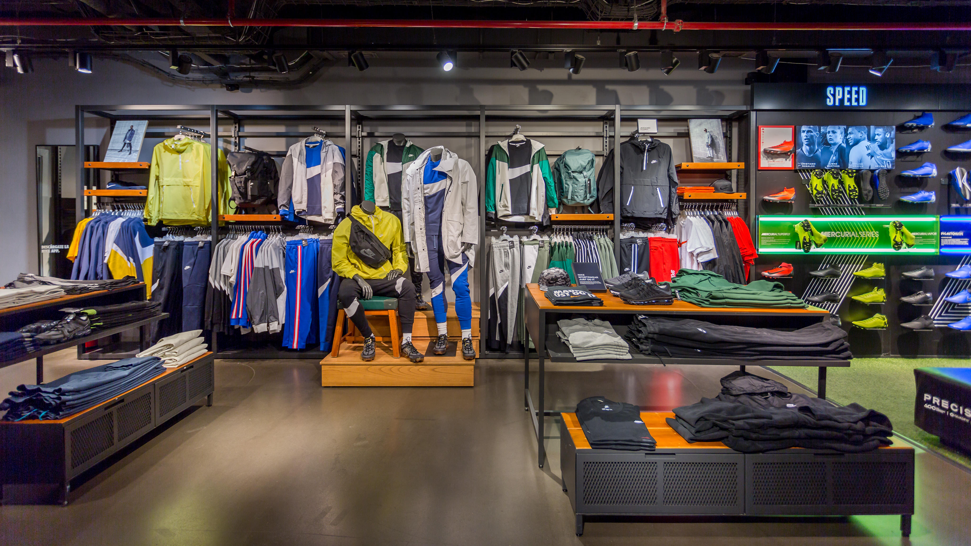 Images Nike Store Gran Via