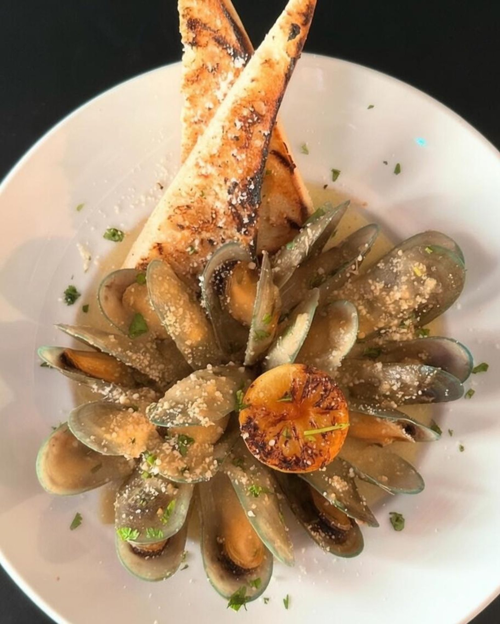 Mussels Tuscan