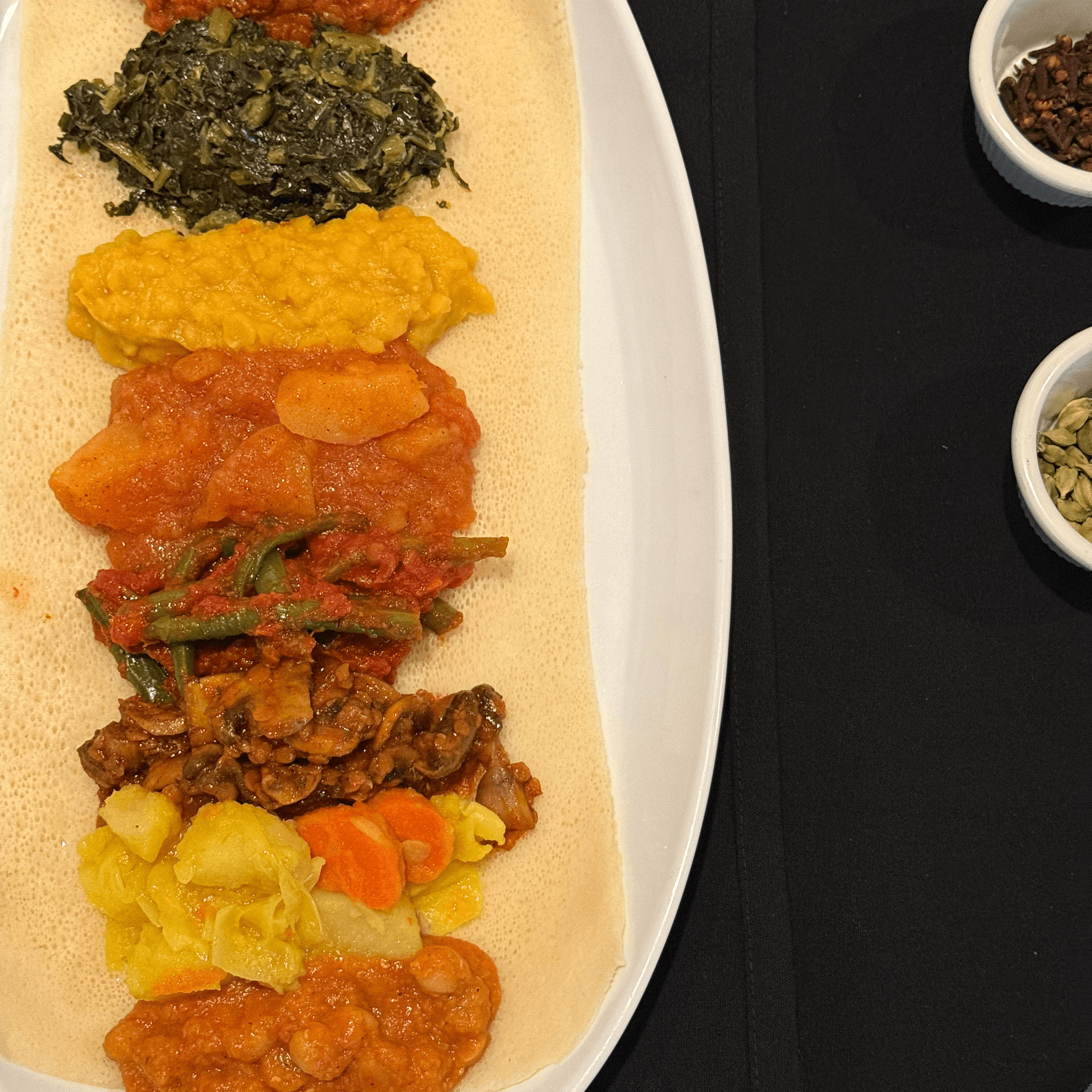 #21. Vegetarian Sampler (L)