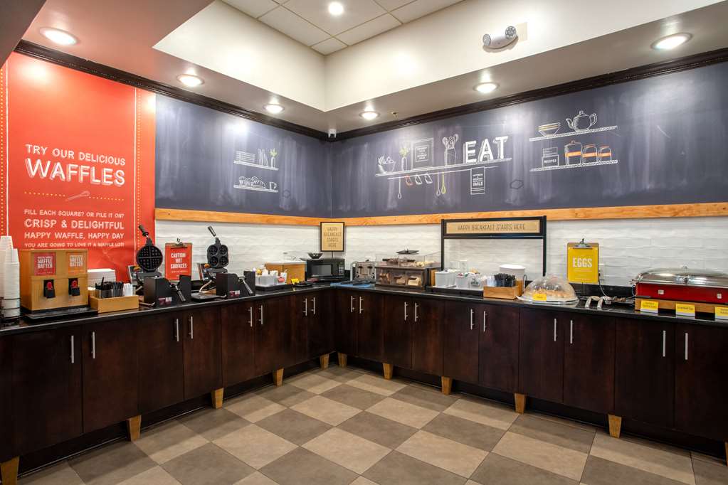 Hampton Inn Buffalo South/I-90 Image