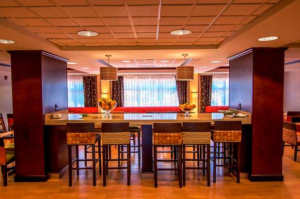 Images Hampton Inn Groton