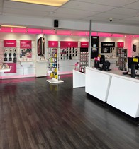 T Mobile Store At 1251 W Carson Street Torrance Ca T Mobile
