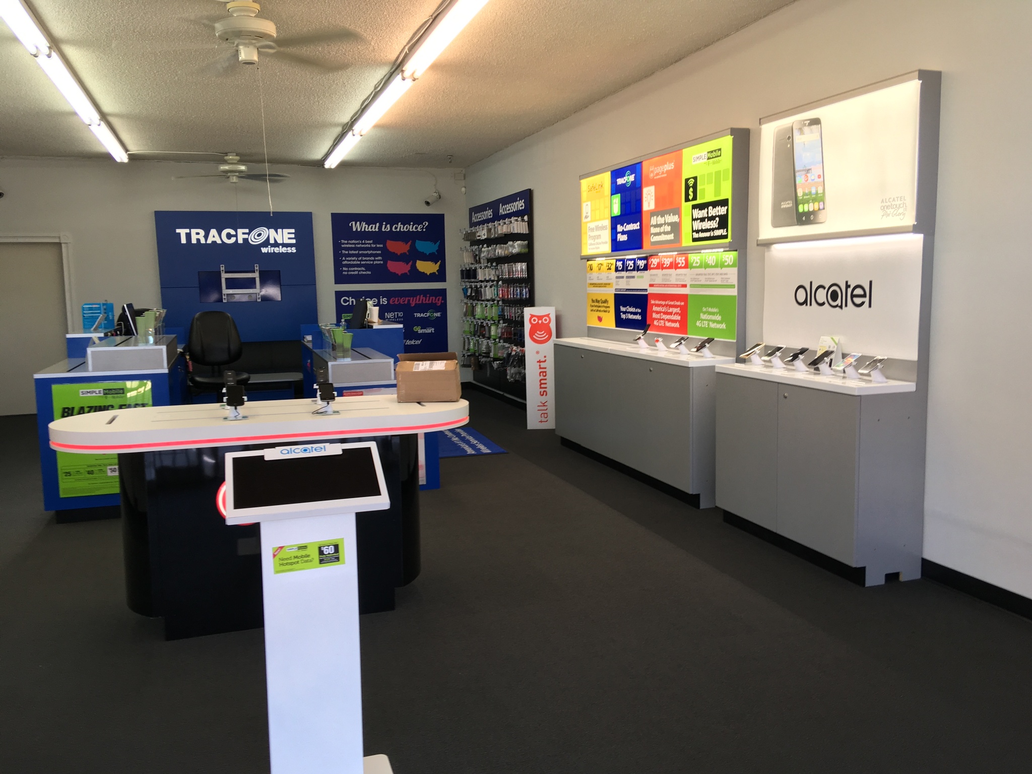 Total Wireless Store Photo