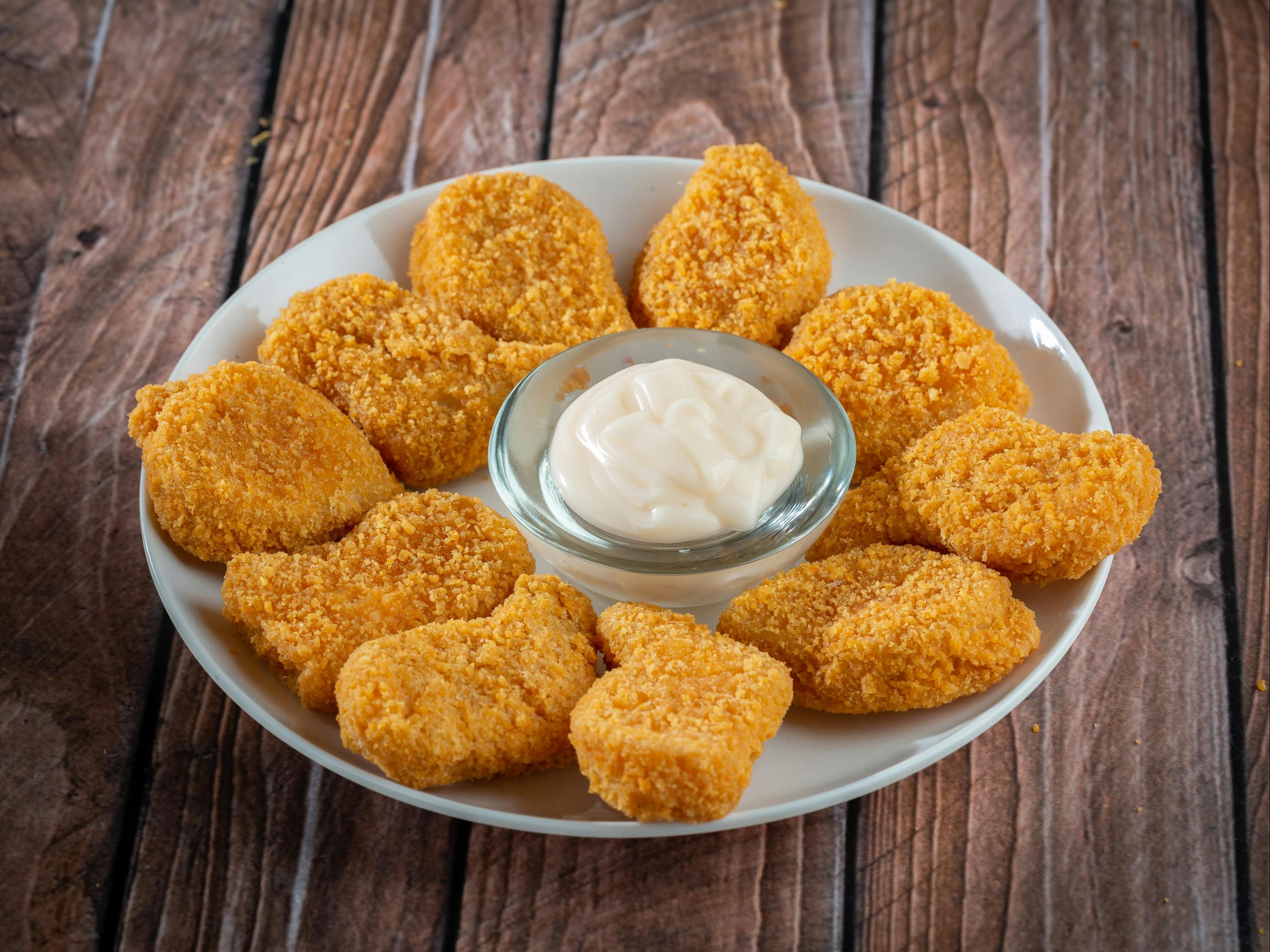 5 Nuggets & Potatoes