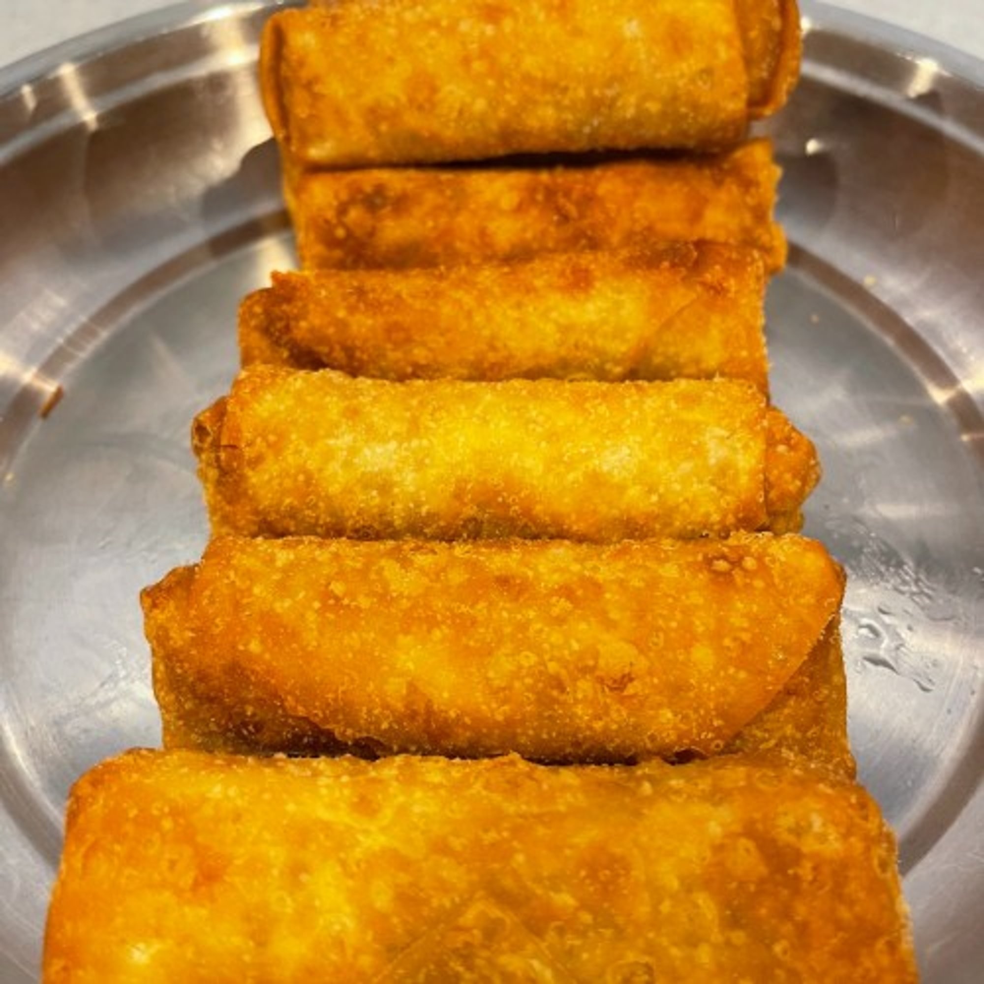 Chicken Egg Rolls (2 Pcs)