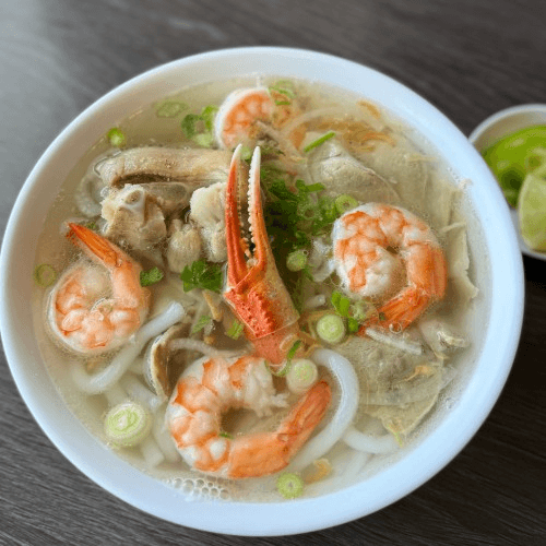 Banh Canh (Tom, Cua, Thit, and Gio Heo) Shrimp, Crab, Pork and Pork Leg