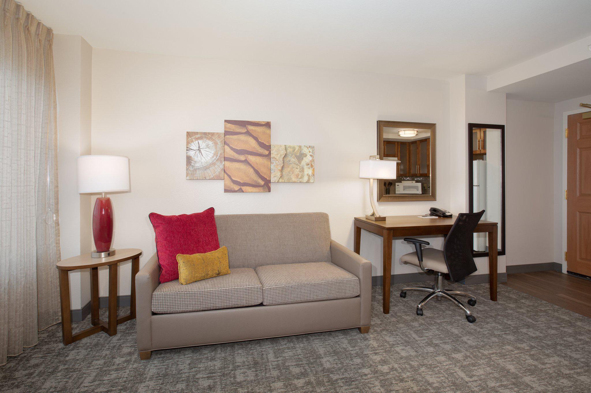 Staybridge Suites Denver International Airport Photo