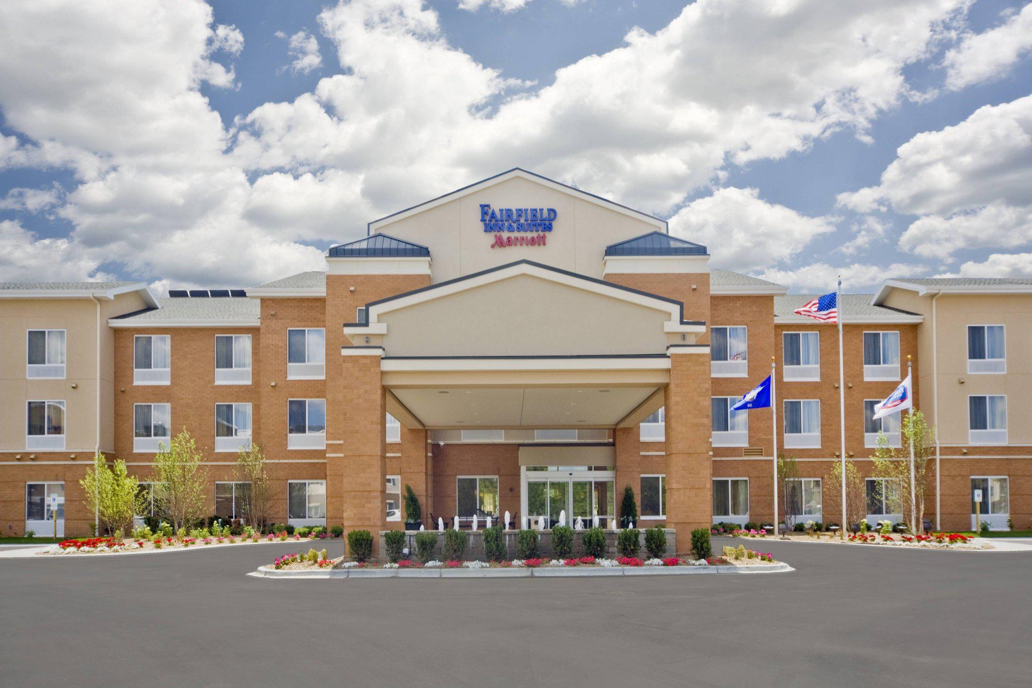 Fairfield Inn & Suites by Marriott Milwaukee Airport Photo