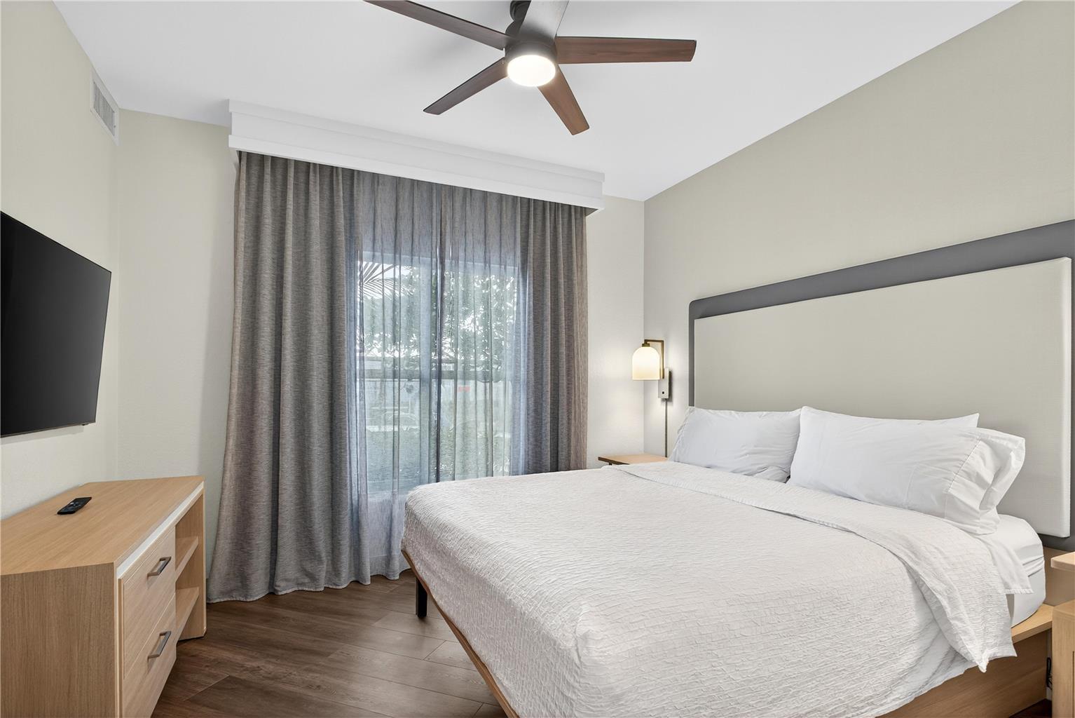 Homewood Suites by Hilton Carlsbad-North San Diego County Image