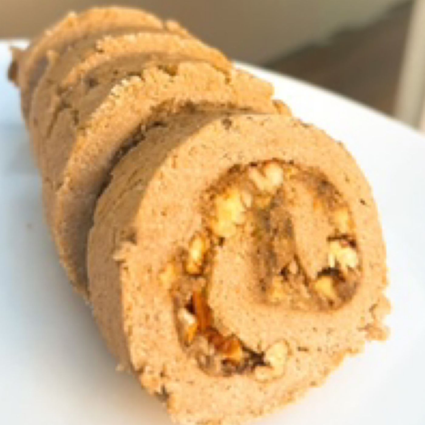Raw Cinnamon Roll