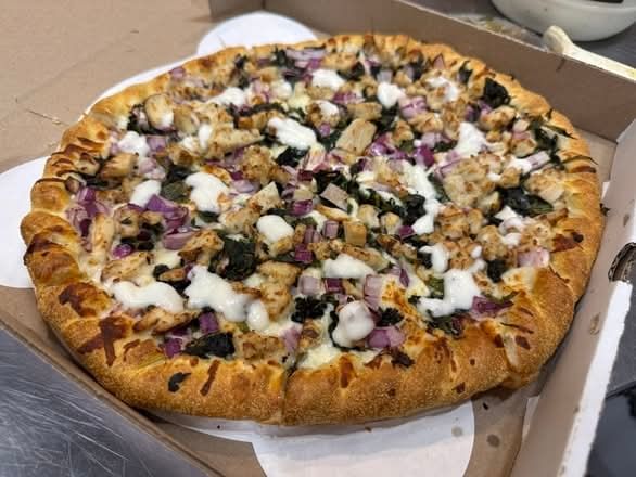 Alfredo Chicken Pizza