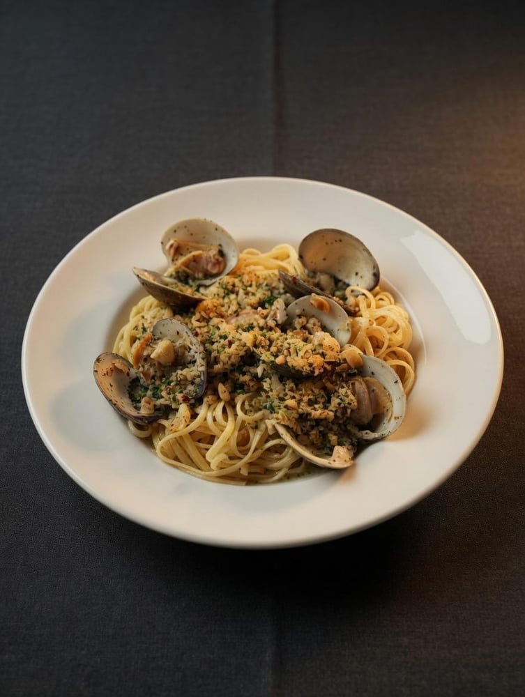 Linguine in White Clam Sauce