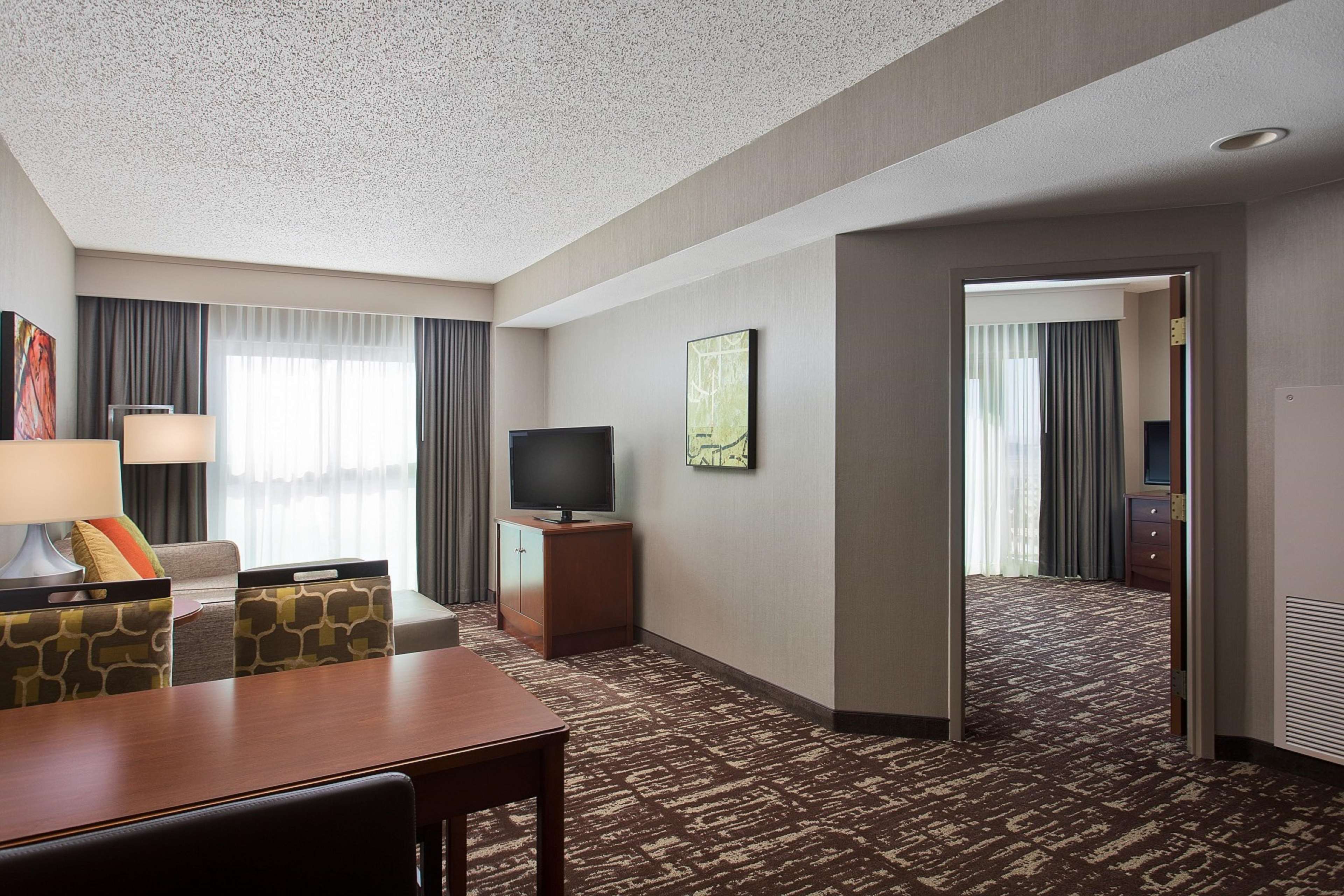 Embassy Suites by Hilton Dallas Frisco Hotel Convention Center & Spa Photo