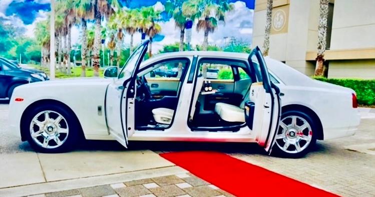 Exotic Limo Orlando Image