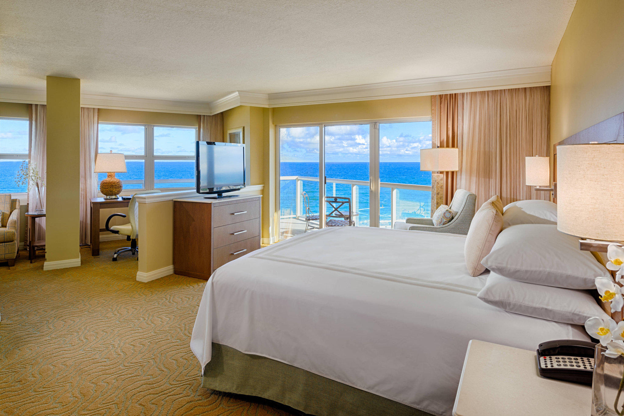 Fort Lauderdale Marriott Pompano Beach Resort & Spa Photo