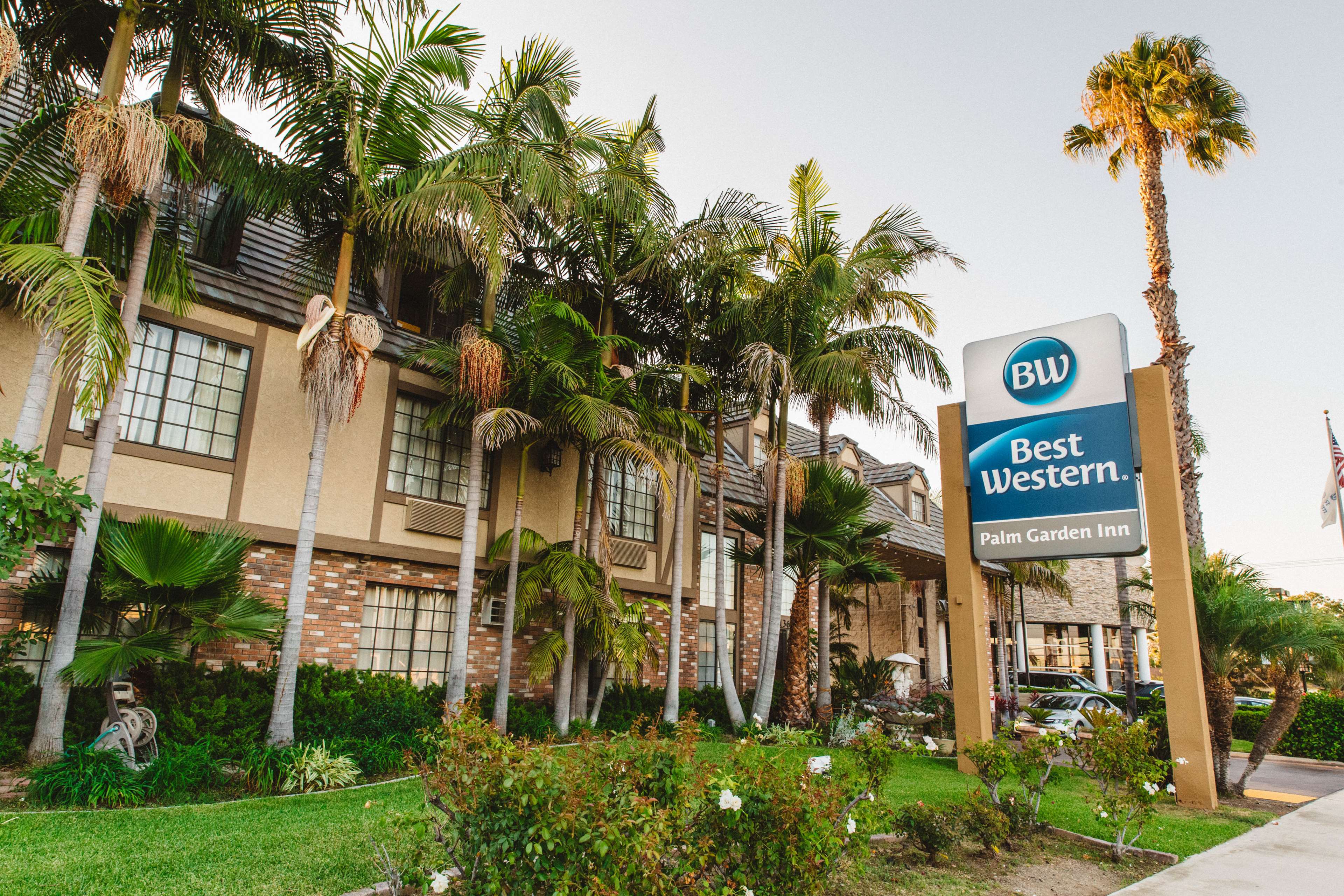 Best Western Palm Garden Inn Photo