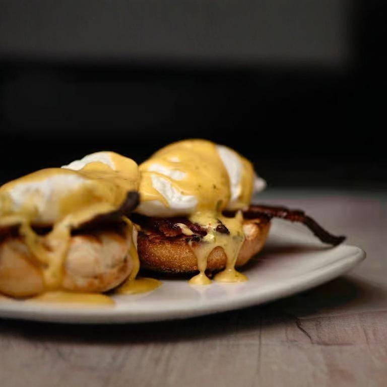 Bumble Bee Benny