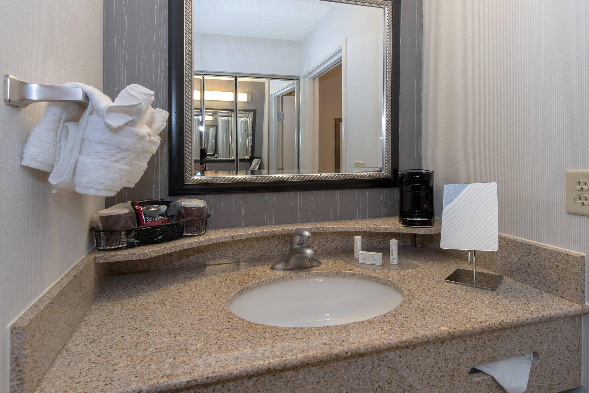 Courtyard by Marriott Albany Photo