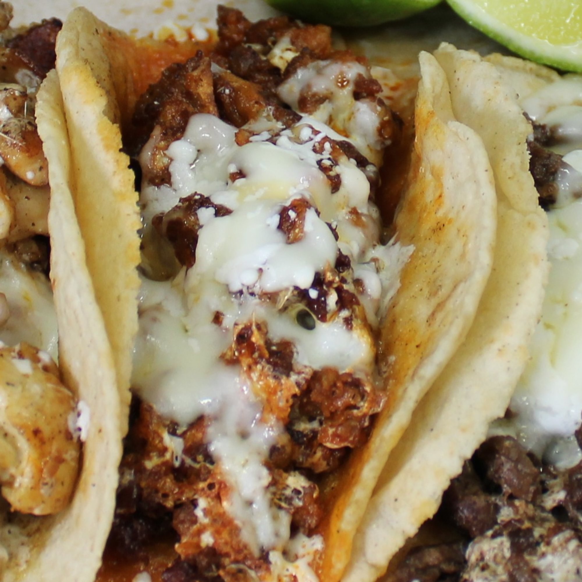 Chorizo Con Queso Taco