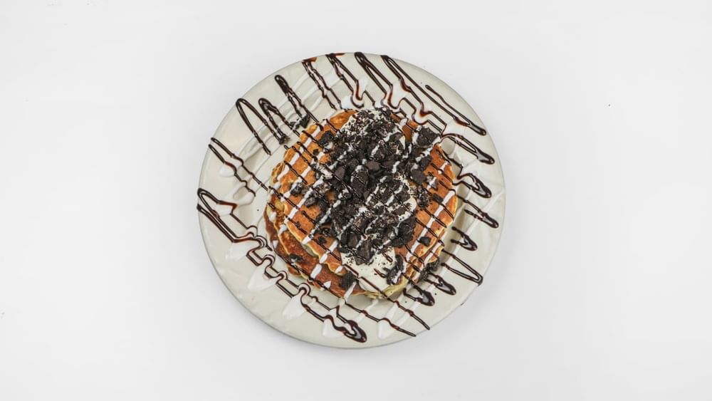 Oreo Stuffed Pancakes