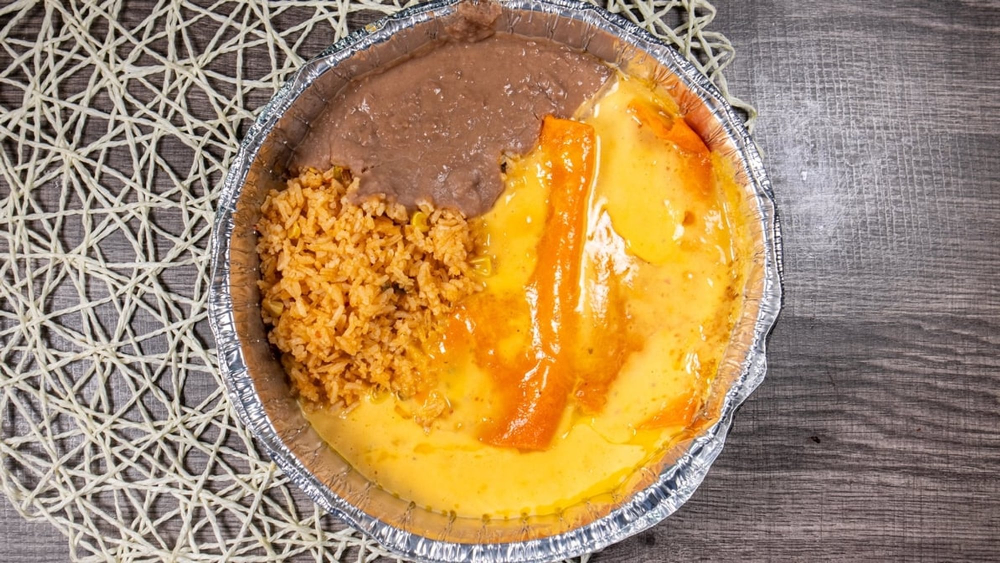 Chile Con Queso Enchilada Plate