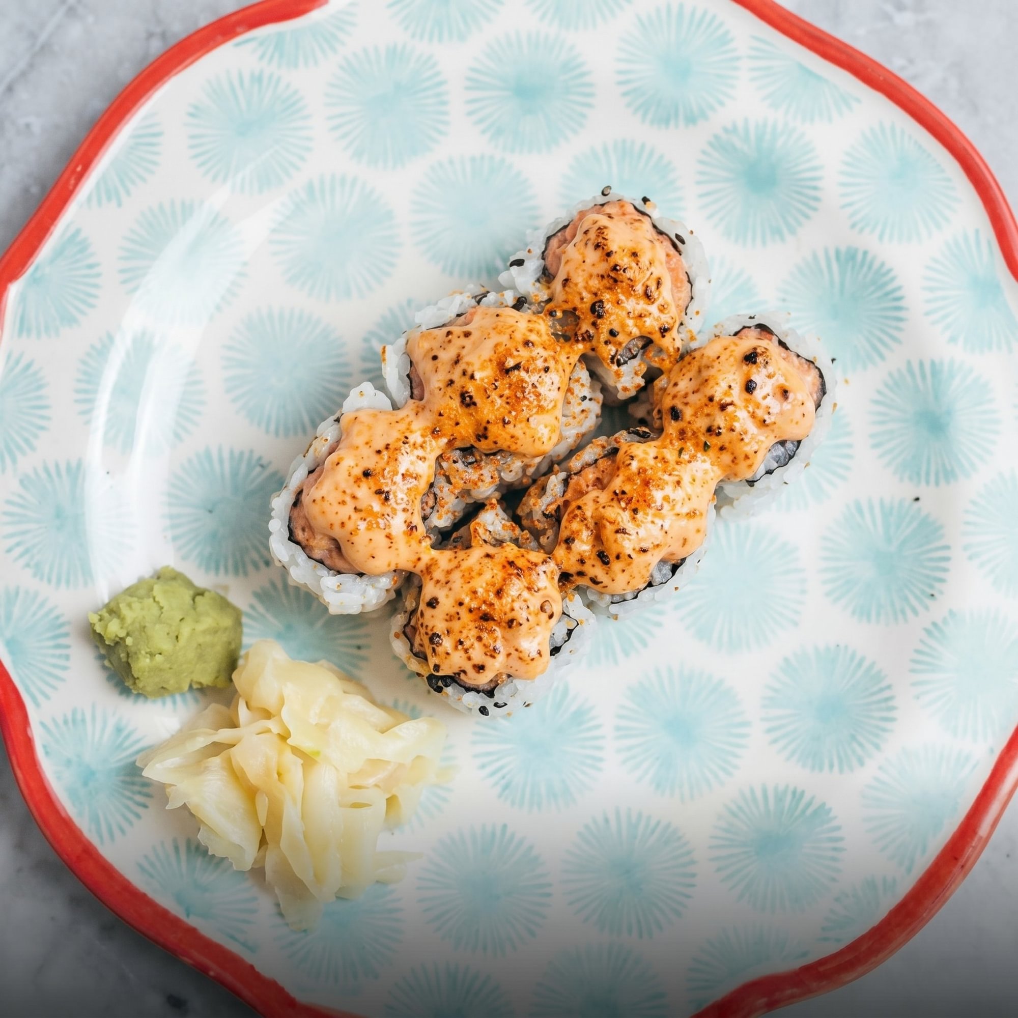 Spicy Salmon Roll