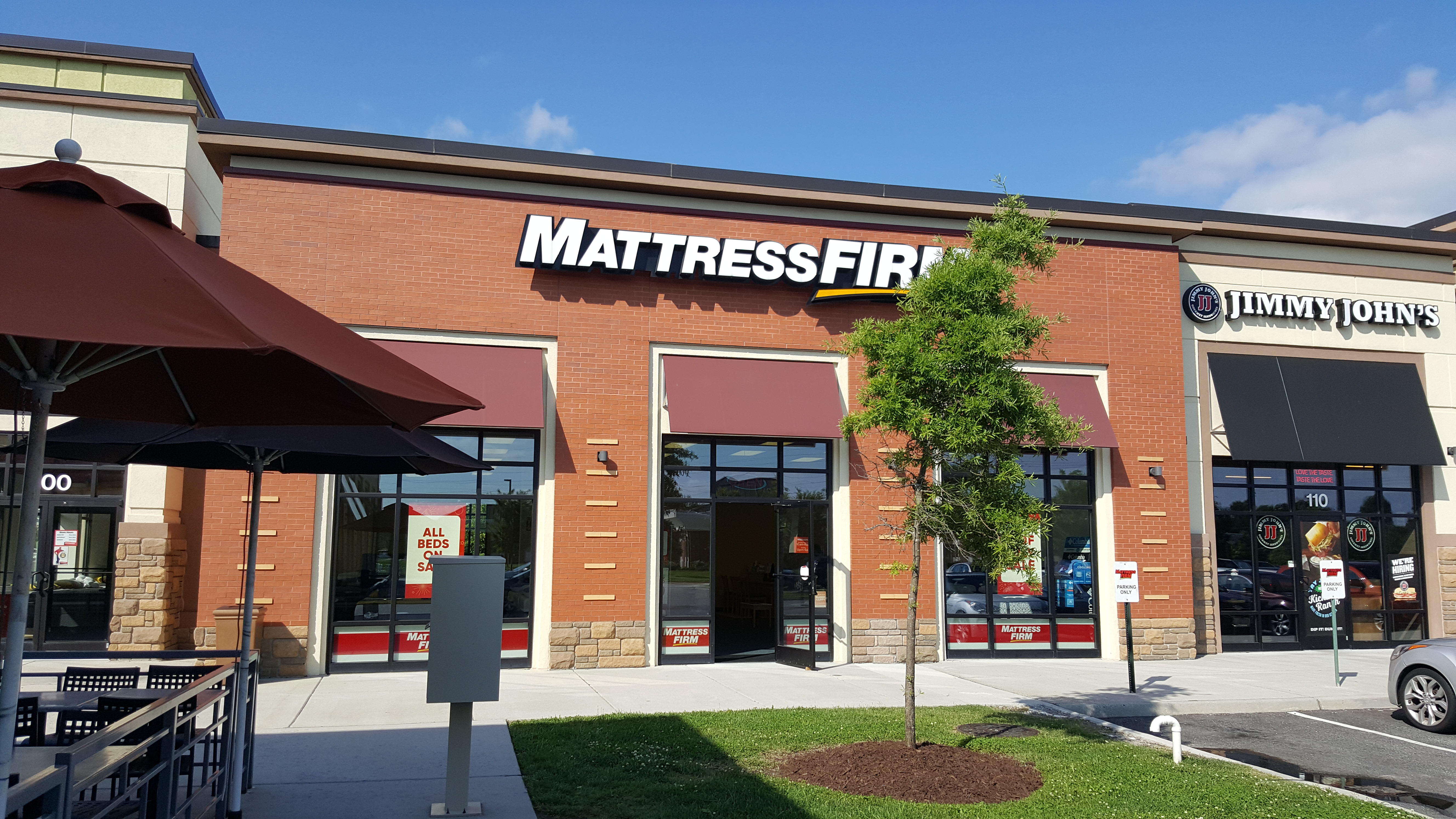 Mattress Firm Landstown Center Photo