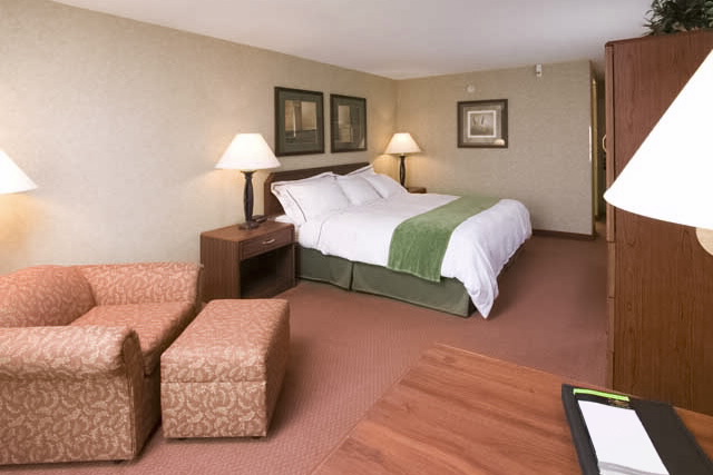 Rodeway Inn Image