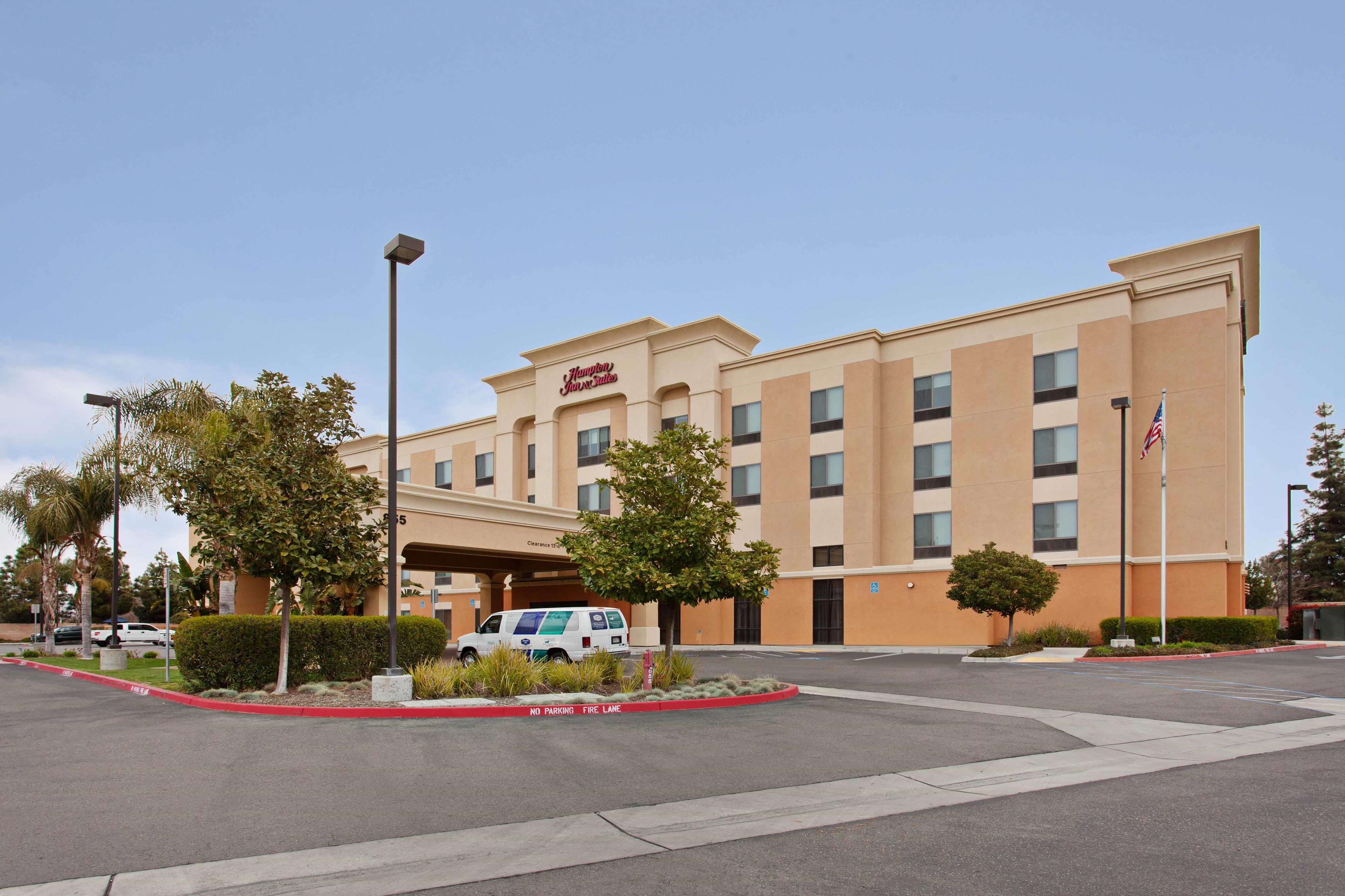 Hampton Inn & Suites Clovis-Airport North Photo