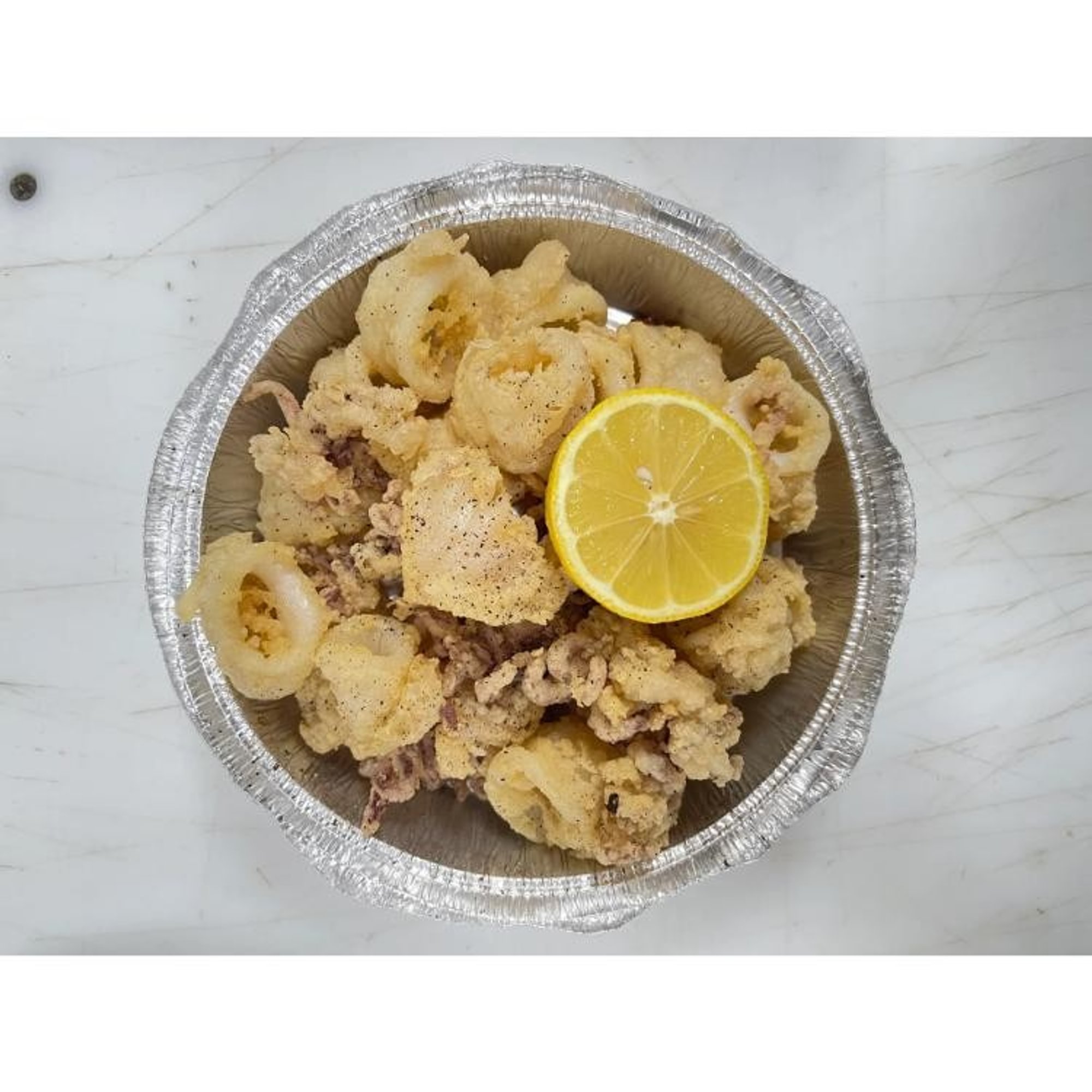 Fried Calamari with Marinara