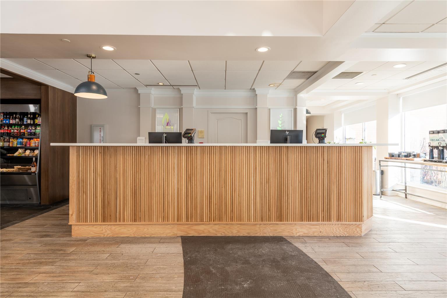 Hilton Garden Inn Auburn Riverwatch Image