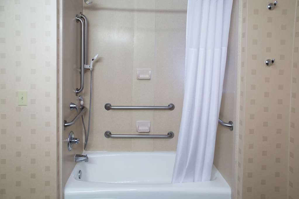 Hampton Inn Oxford-West Image