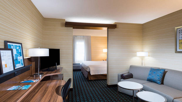Images Fairfield Inn & Suites by Marriott Uncasville