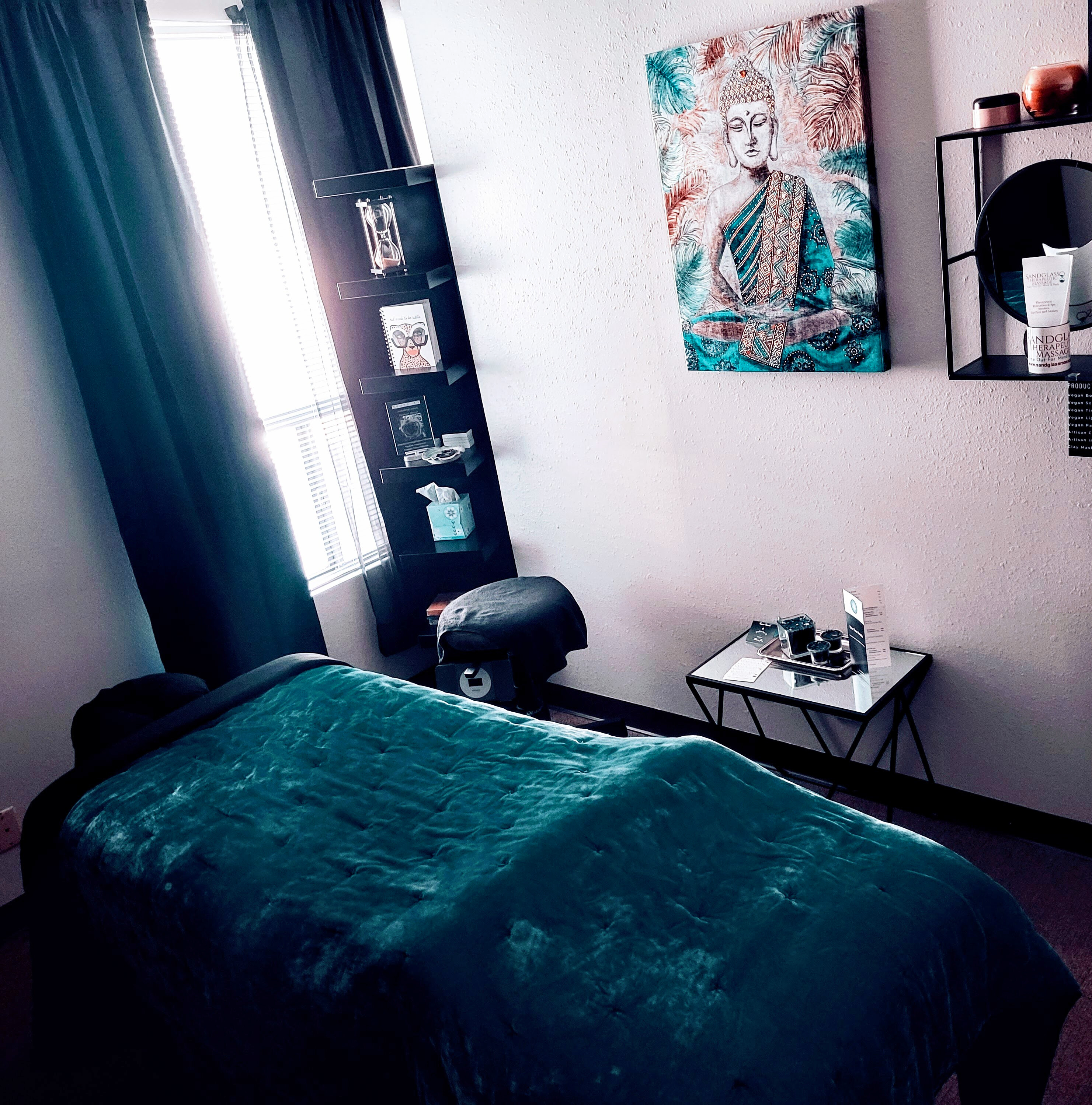 Sandglass Massage Image