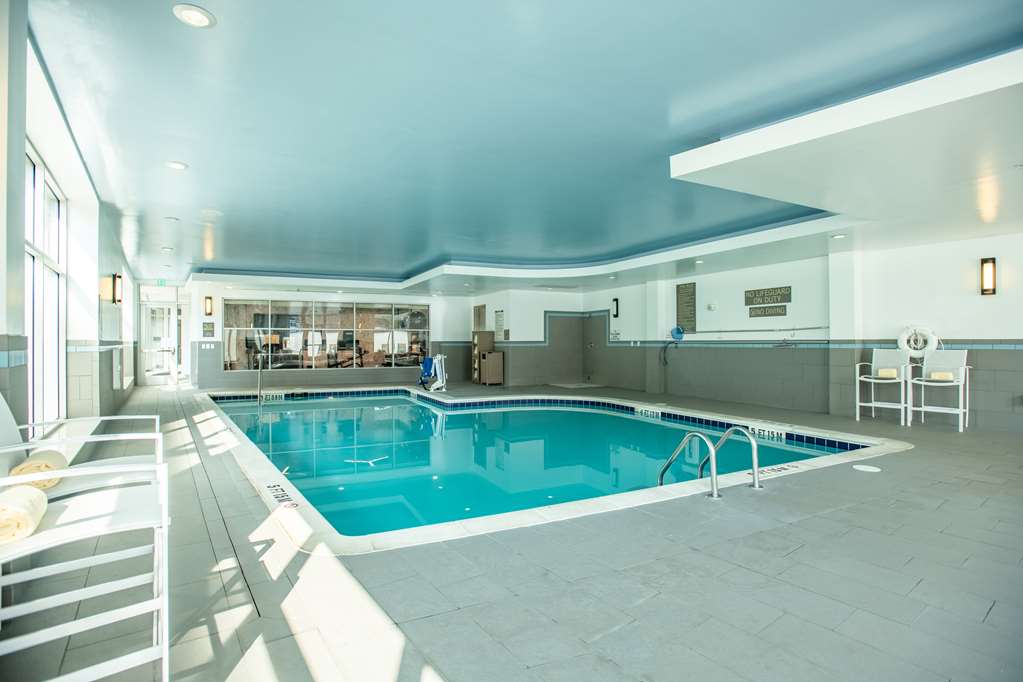 DoubleTree by Hilton Asheville Downtown Image