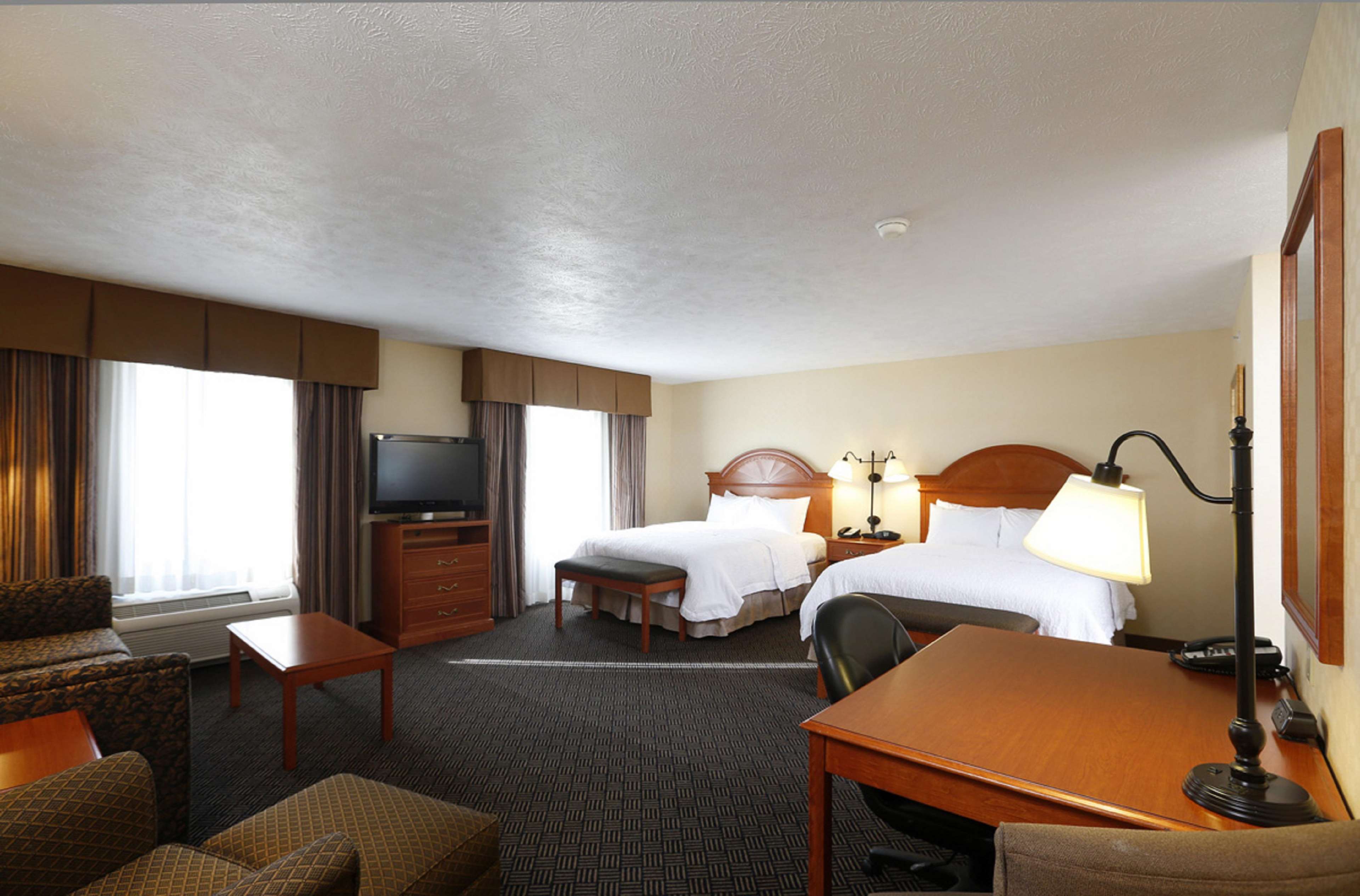 Hampton Inn by Hilton Waterloo Cedar Valley Photo