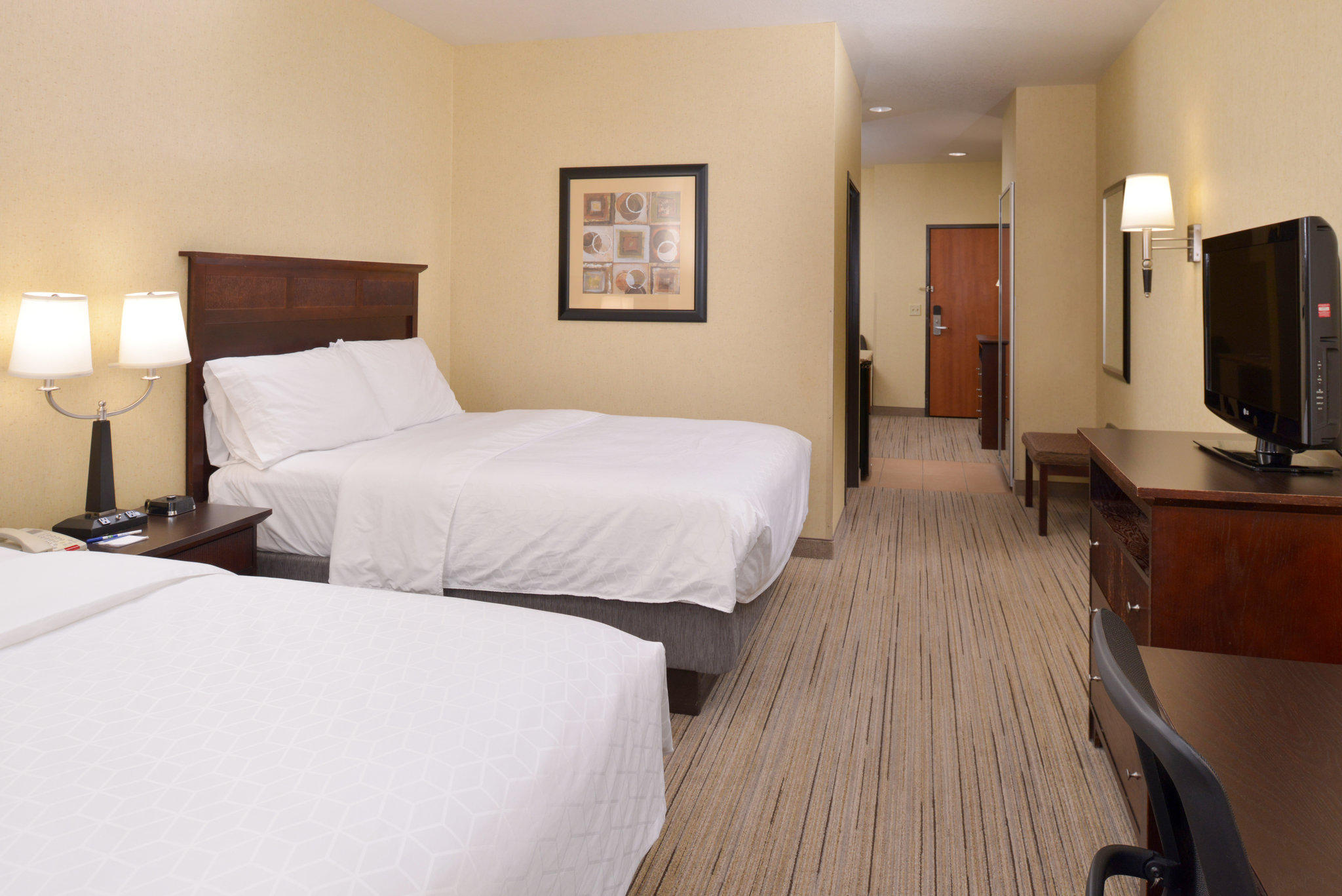 Holiday Inn Express & Suites Nampa - Idaho Center Photo