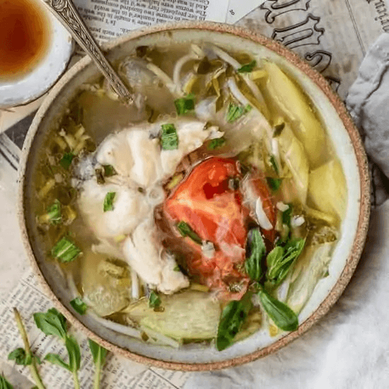 92. Chicken Sweet & Sour Soup / Gà