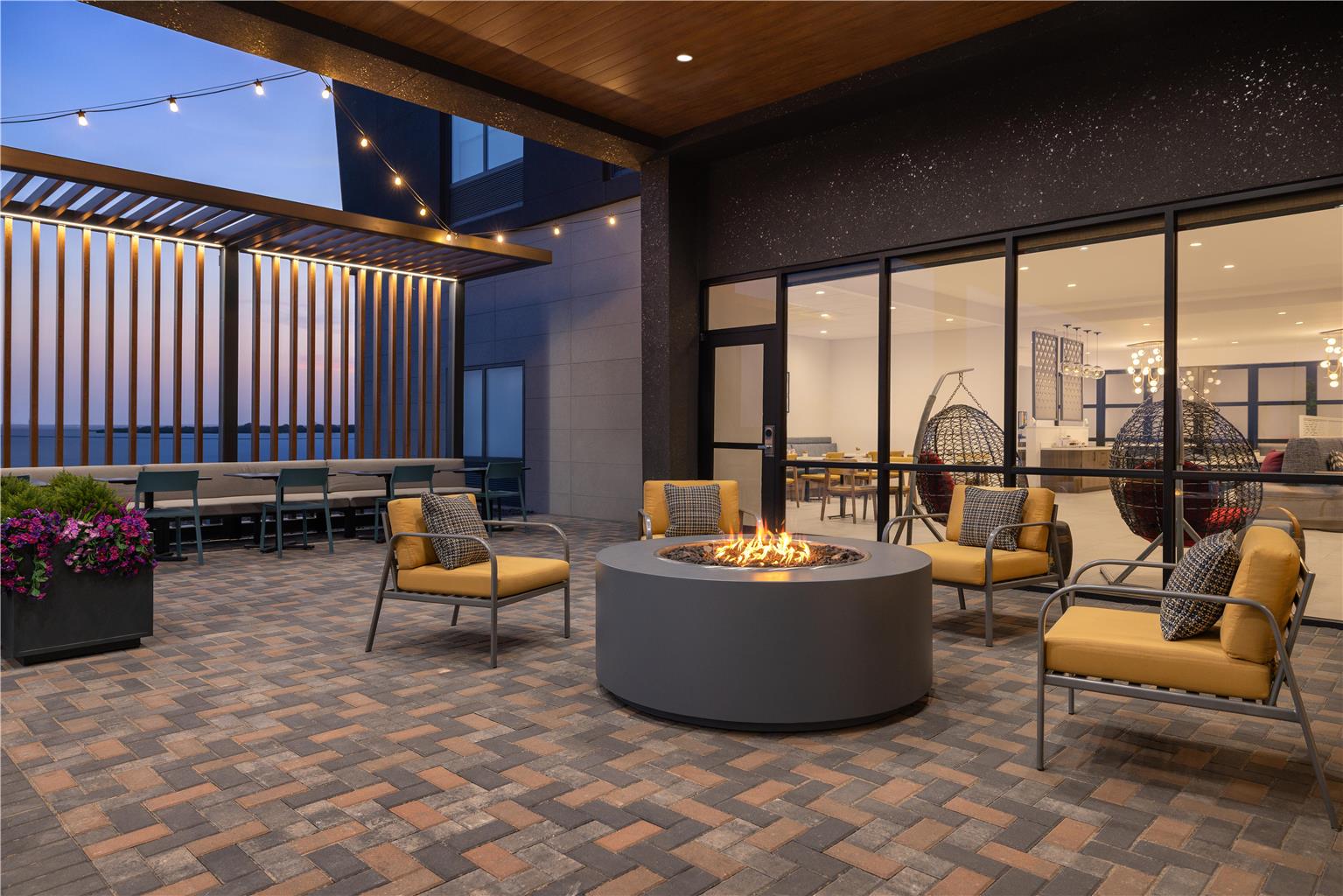 Home2 Suites by Hilton Fort Worth Lake Worth Image