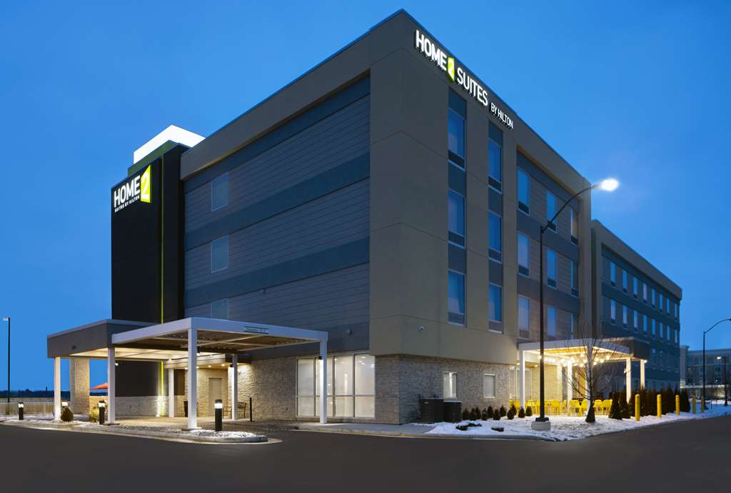 Home2 Suites by Hilton Richmond Image