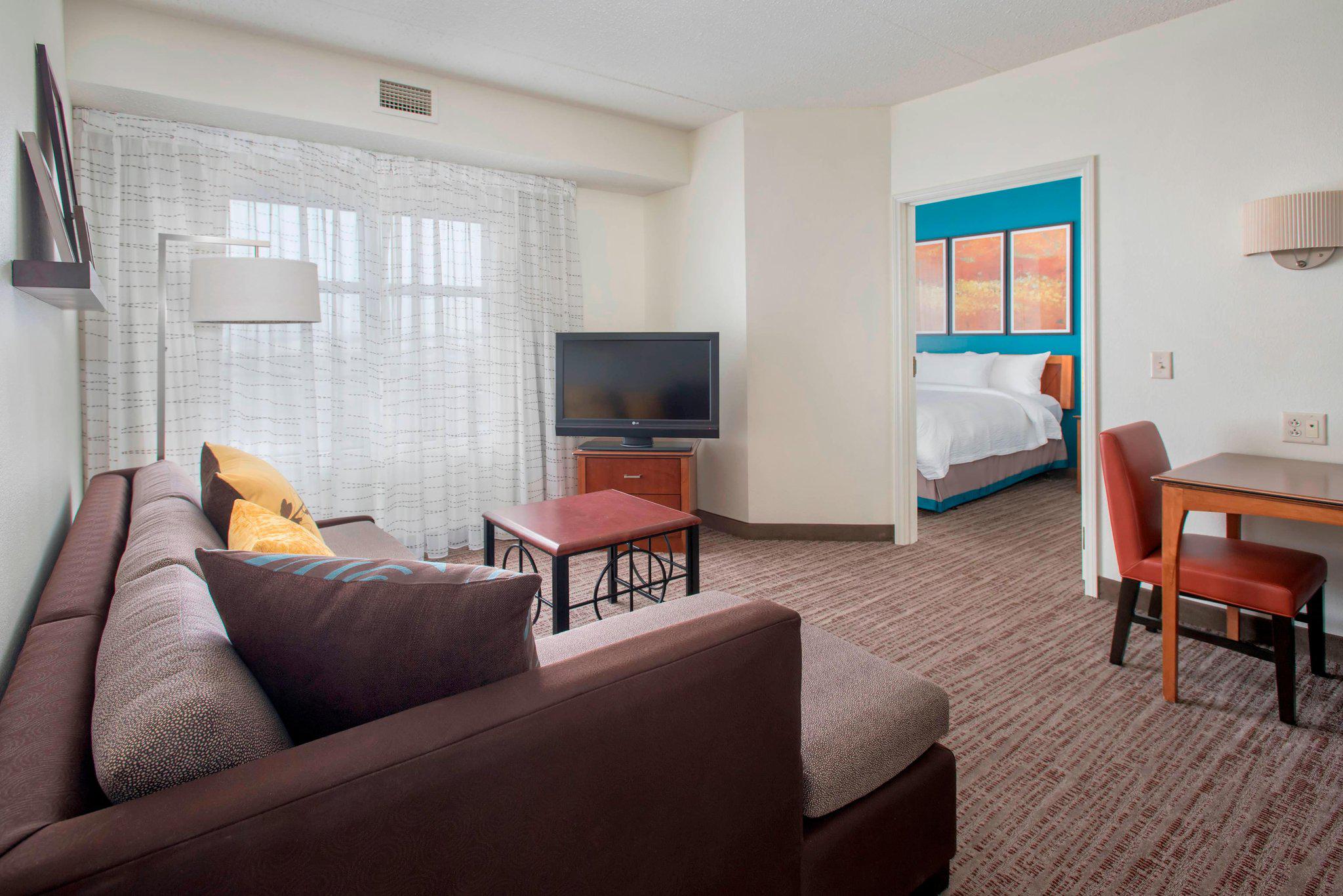 Residence Inn by Marriott Newark Elizabeth/Liberty International Airport Photo