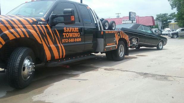 Images Safari Towing & Road Service