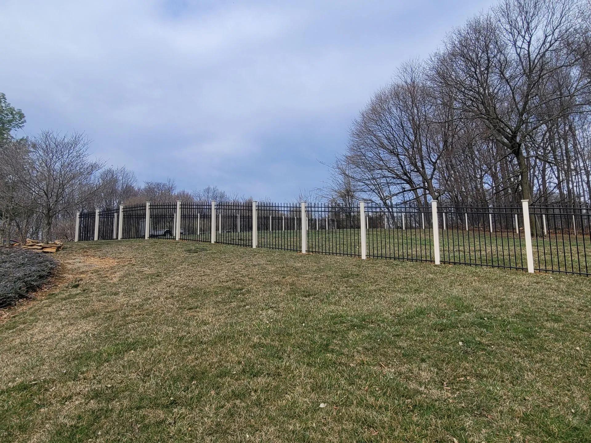 Legacy Decking & Fencing Image
