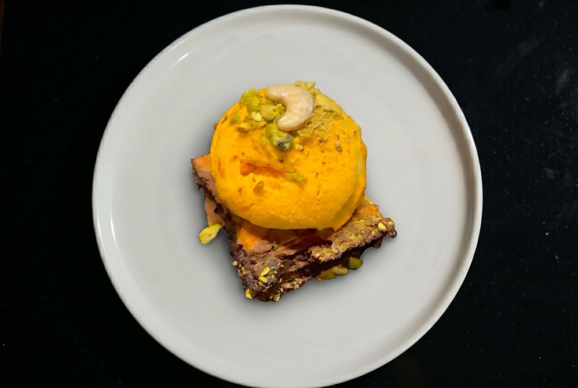 Brownie Mango Ice Cream
