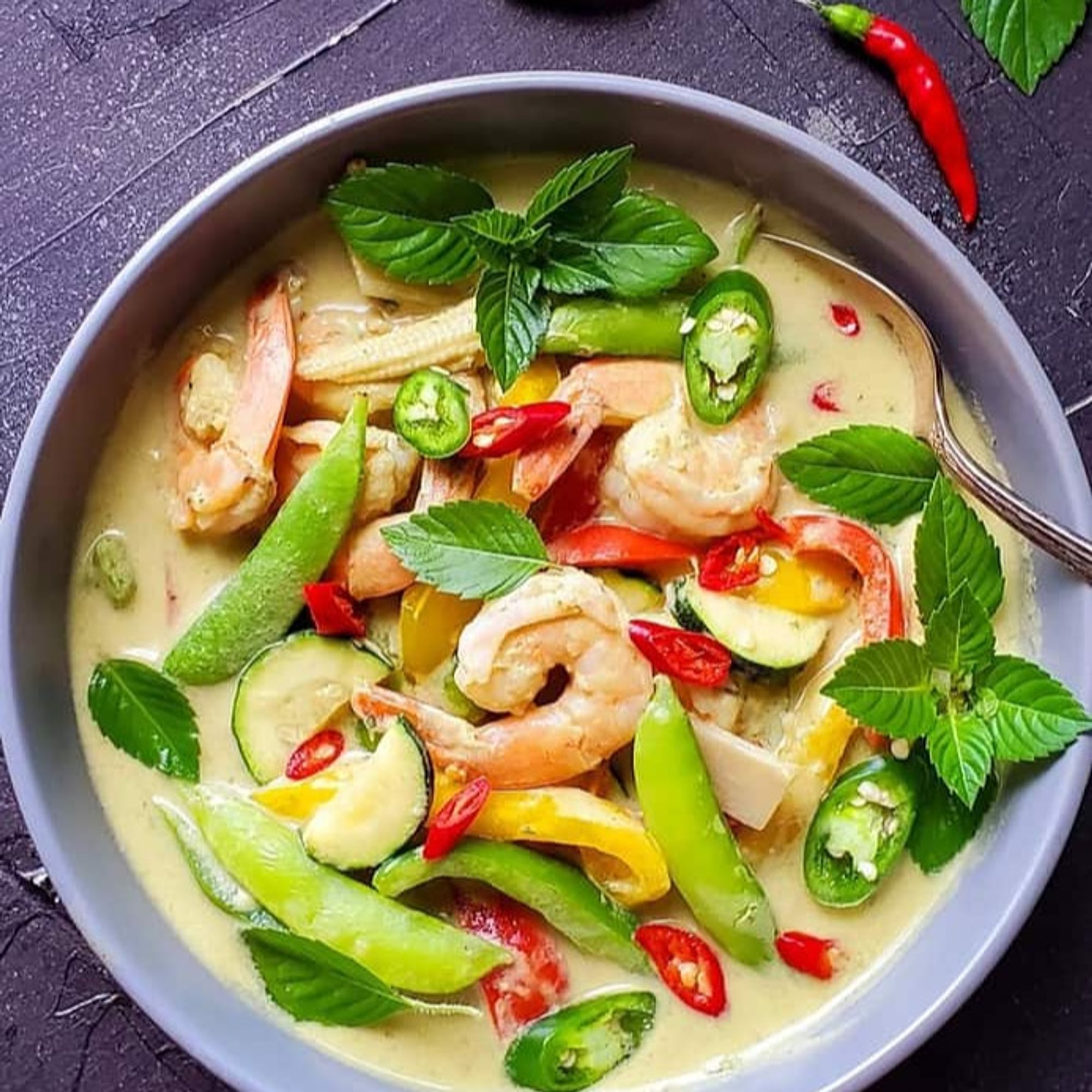 Green Curry Prawns