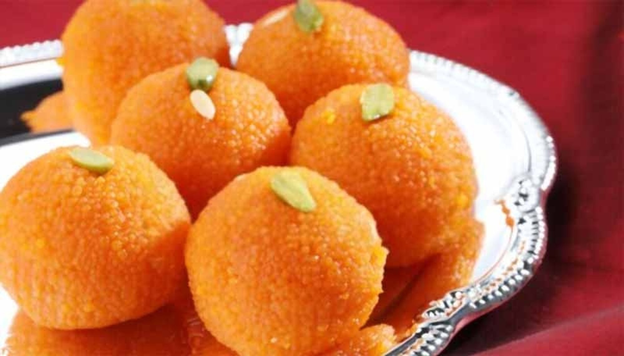 Mothichur Laddu per LB