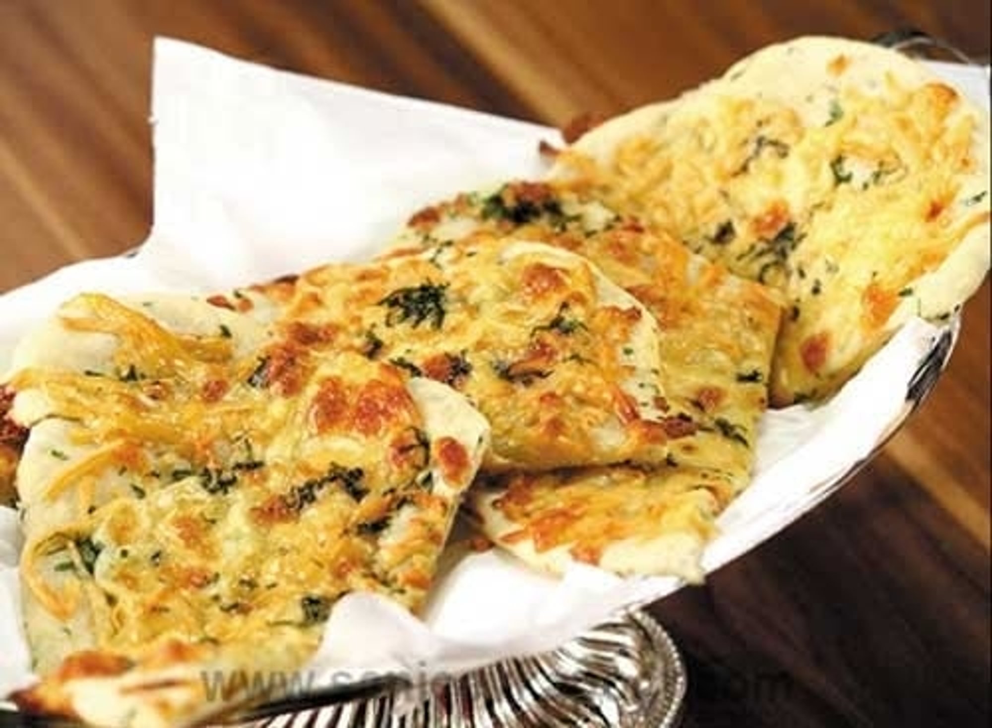 Cheese Garlic Naan