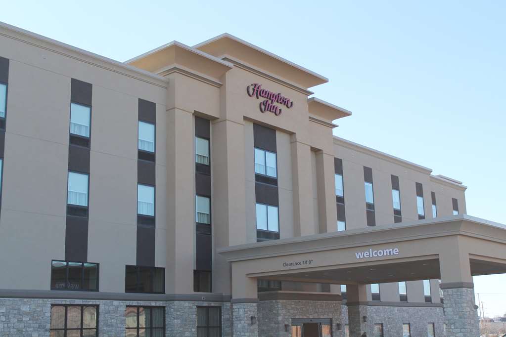Hampton Inn Cape Girardeau I-55 East Logo
