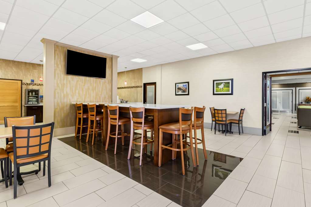 Best Western Fayetteville Inn Image