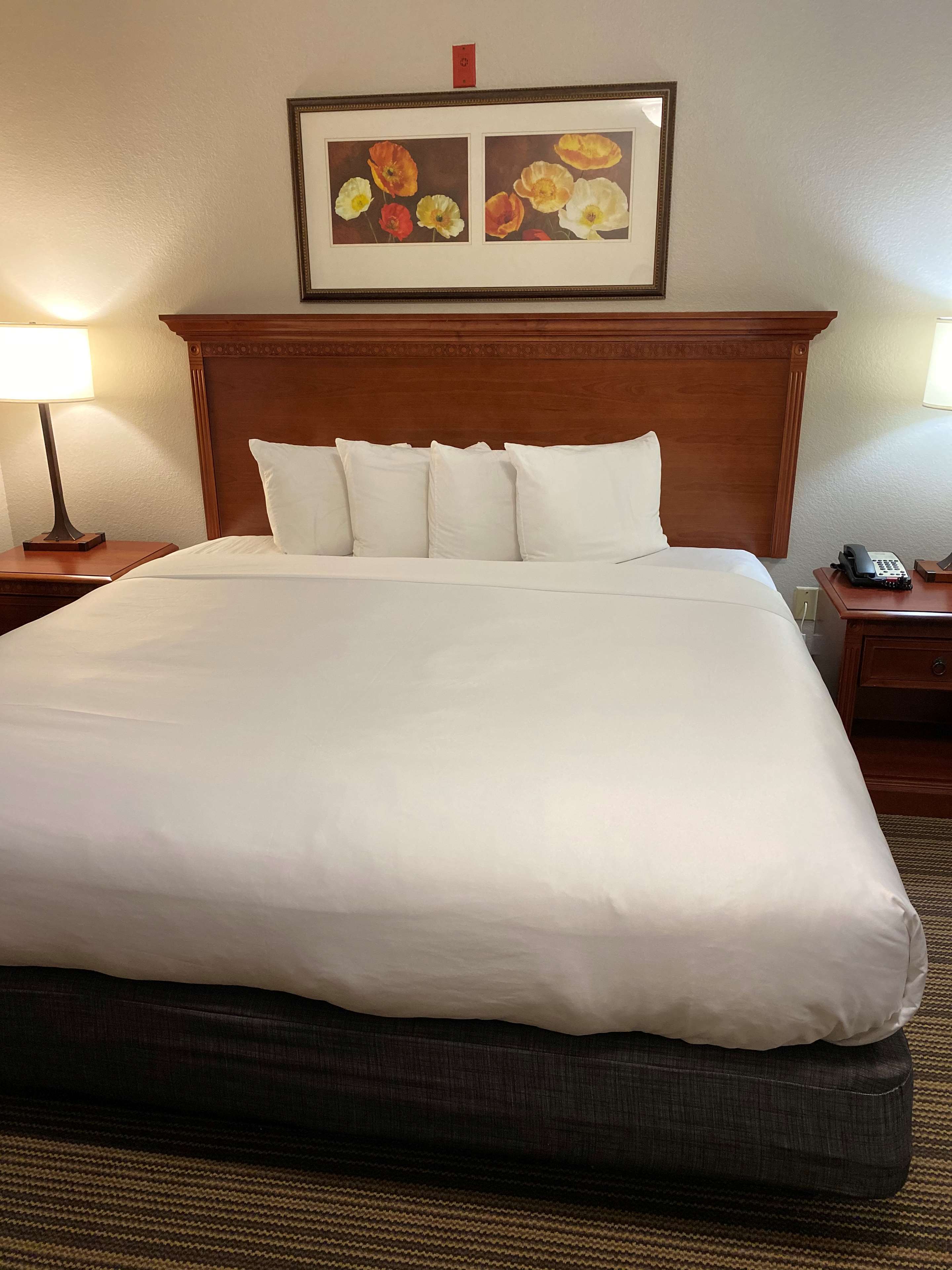 Country Inn & Suites by Radisson, Fort Worth, TX Photo